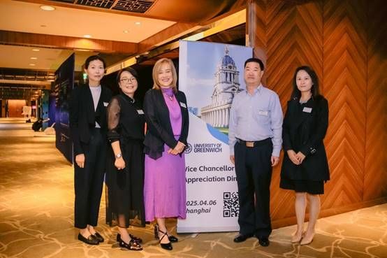 DSC00208-opq3557819848